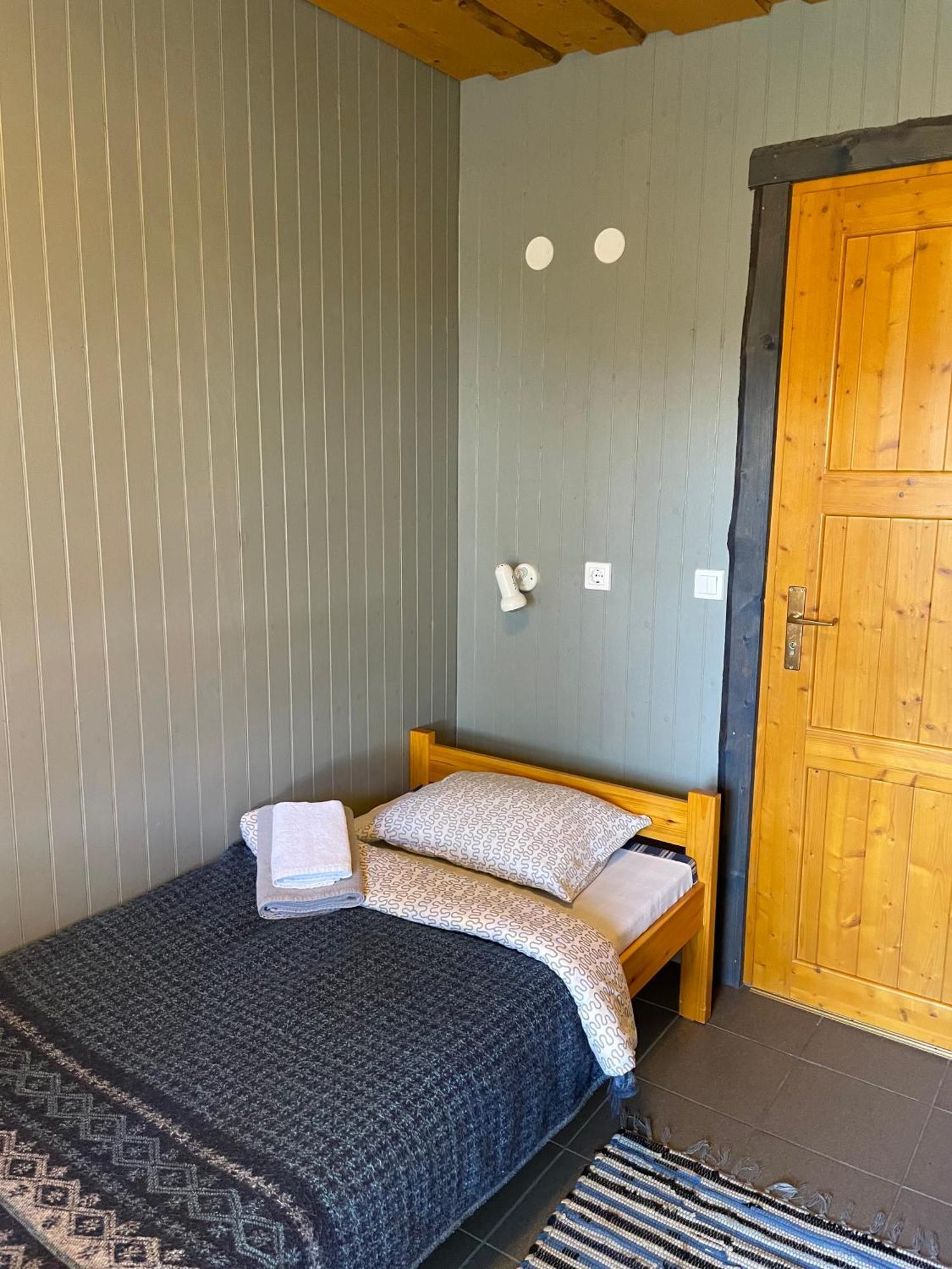 Hostel Kalameeste Maja Муствеэ Экстерьер фото